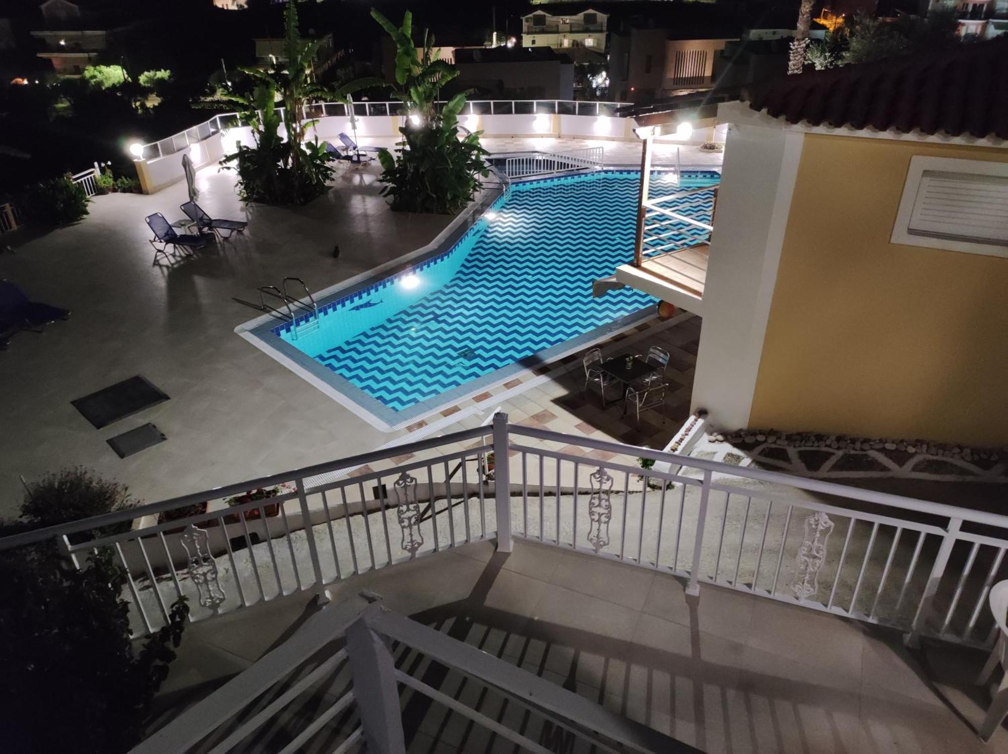 Yanna Studios & Apartments チィリヴィ エクステリア 写真