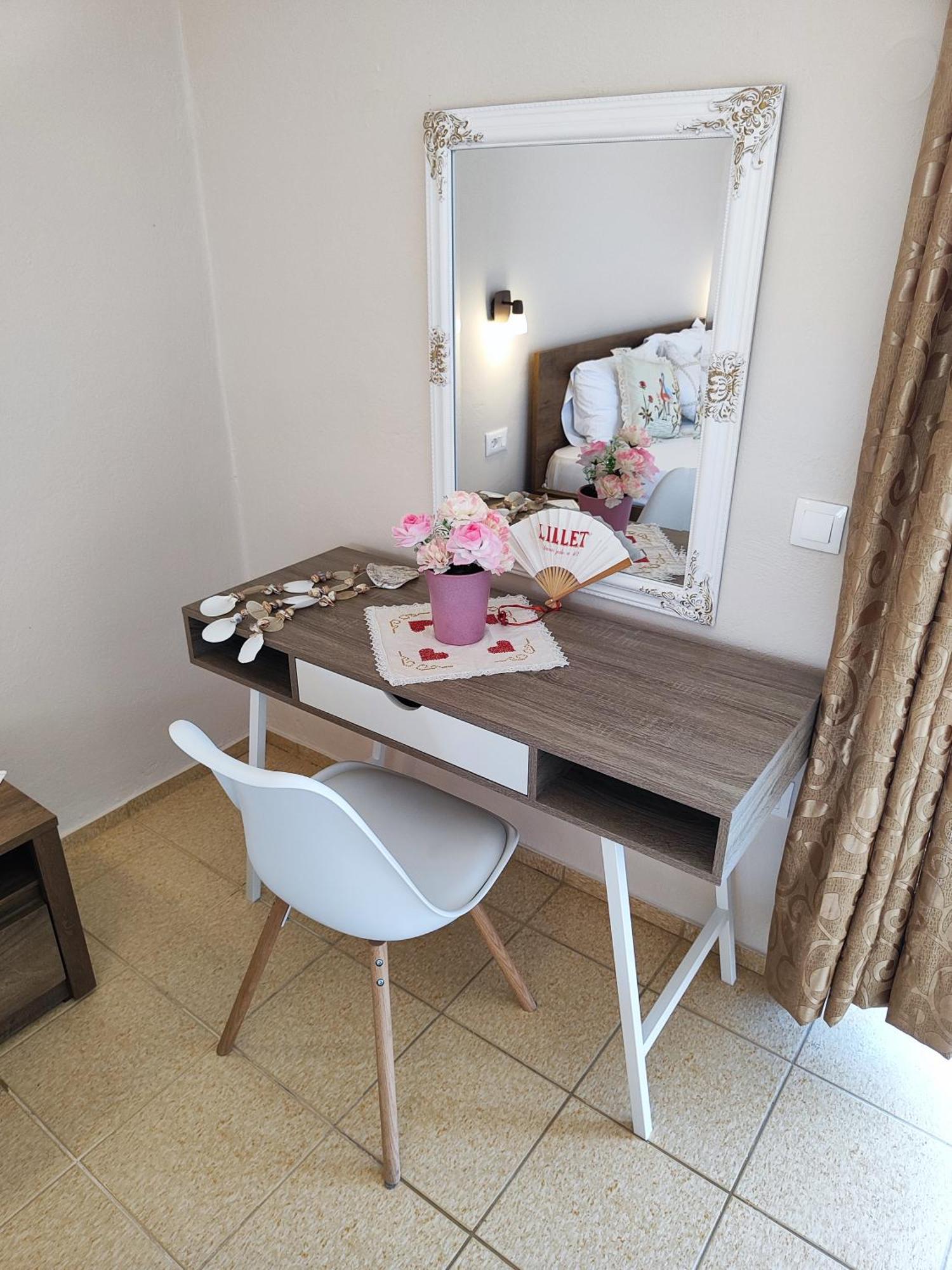 Yanna Studios & Apartments チィリヴィ エクステリア 写真